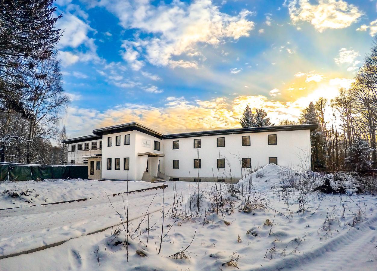Das Tann Rooms & Wine Thale Eksteriør billede